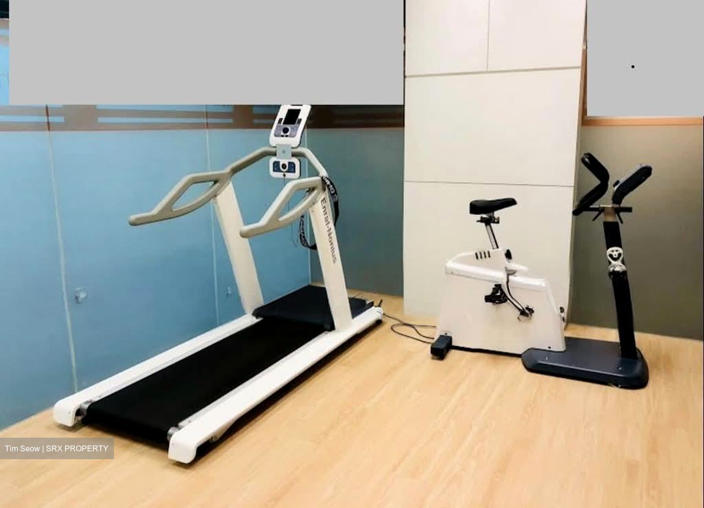 Vision Exchange (D22), Retail #592807571